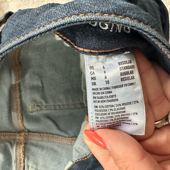 American Eagle Outfitters size 6 super super stretch skinny jeans - Picture 4 of 4